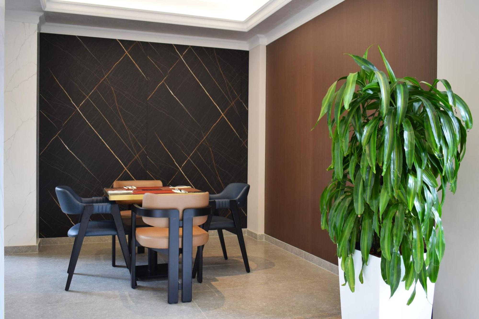 Nobel West Hotel Belgrad Dış mekan fotoğraf